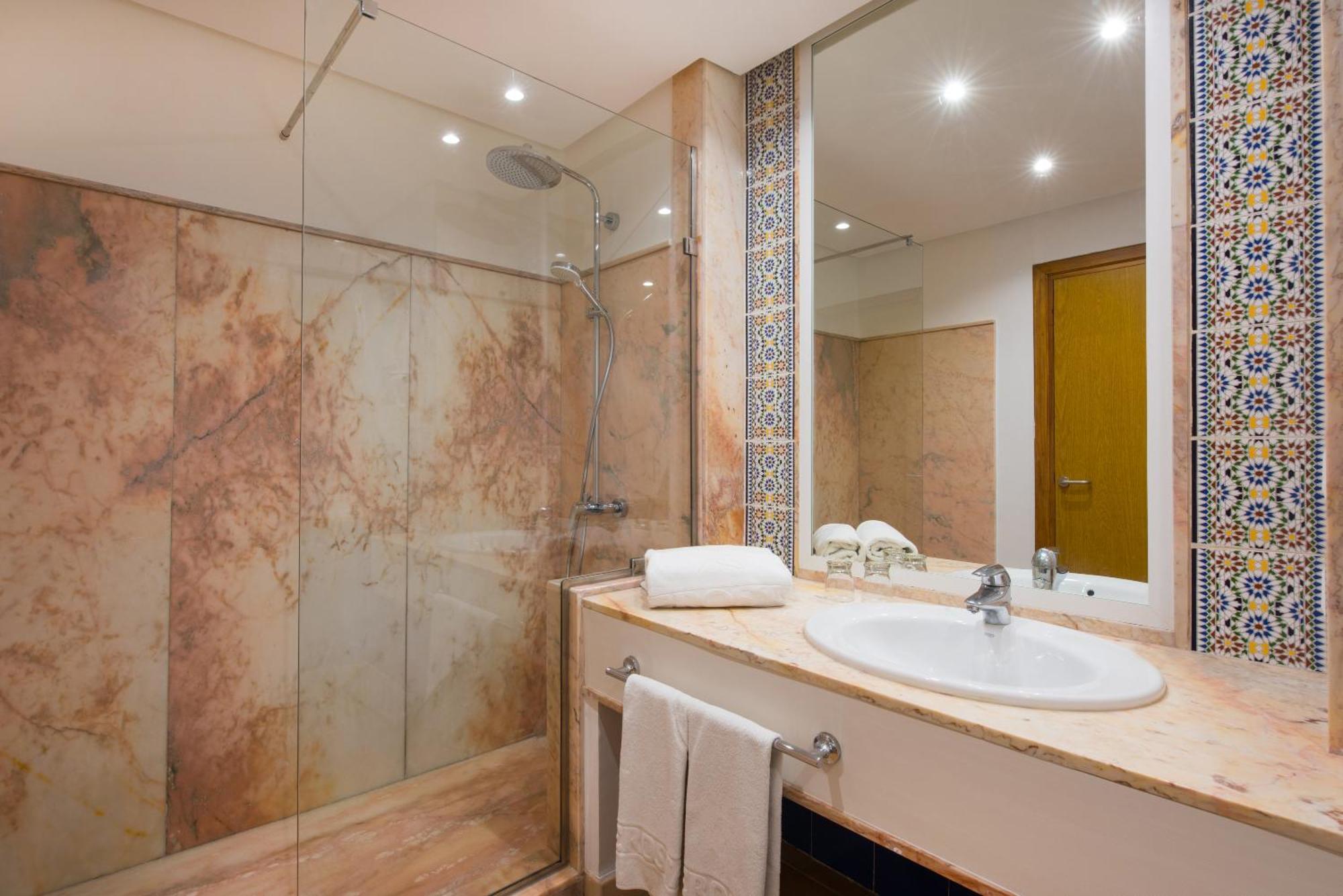 Standard Single Room Sea View